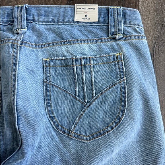 Vintage Low Rise Cropped Gap Jeans.  New with tags. Women’s size 8. - Picture 9 of 11